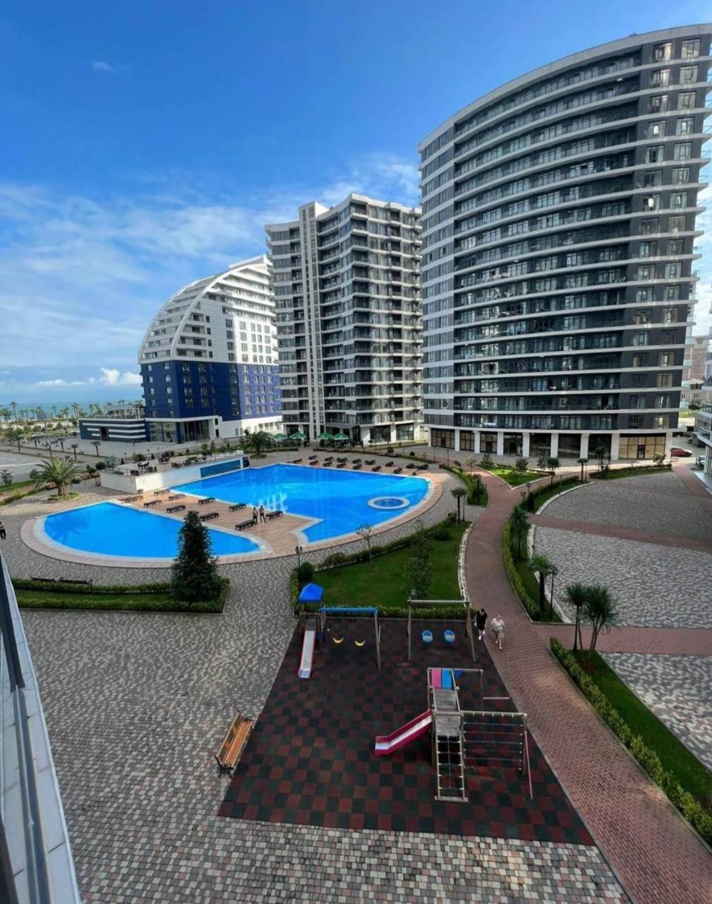 White Apartment باتومي المظهر الخارجي الصورة